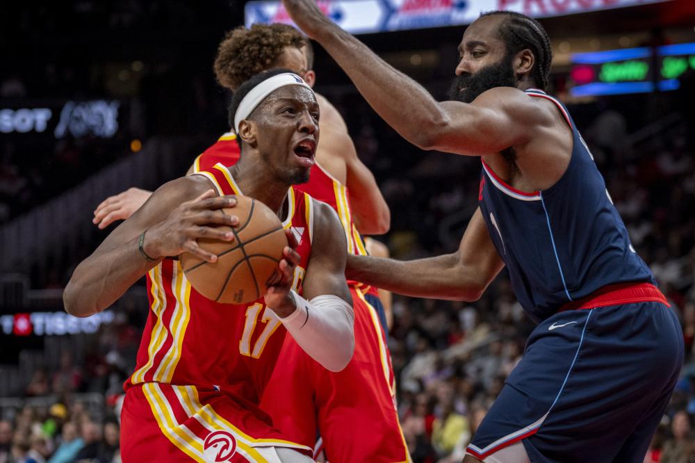 员的确让球 员的确让球