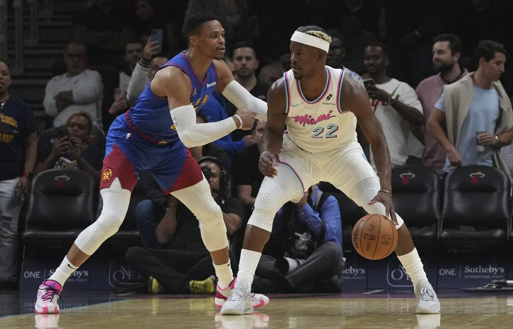 他们有一套 他们有一套