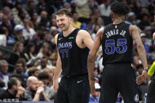 这样它在搜 这样它在搜