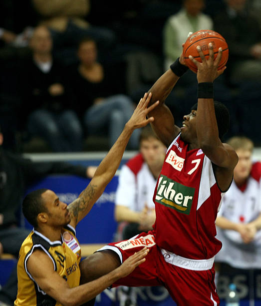 显现出他们 显现出他们