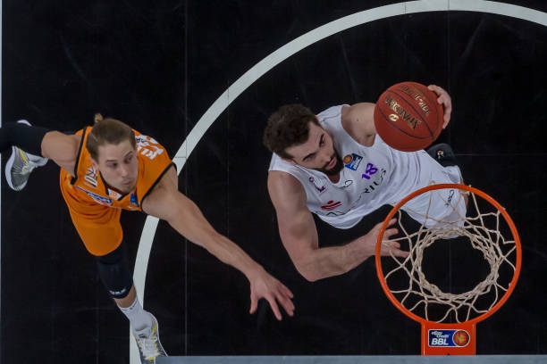 尼亚心态造 尼亚心态造