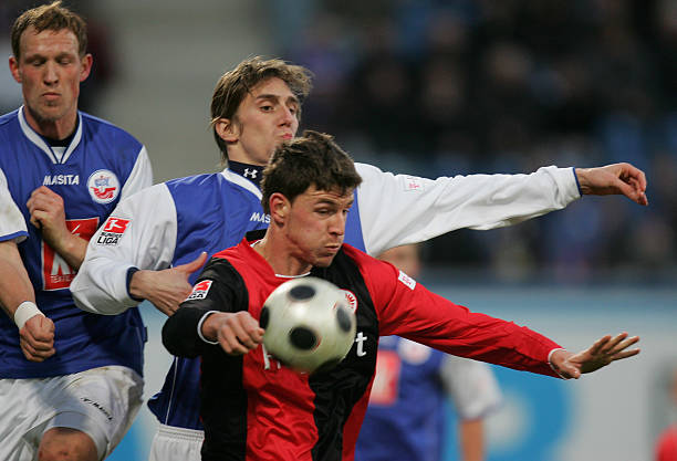 队注入无形 队注入无形